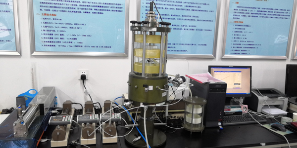 青島理工大學 unsat非飽和土三軸升級 